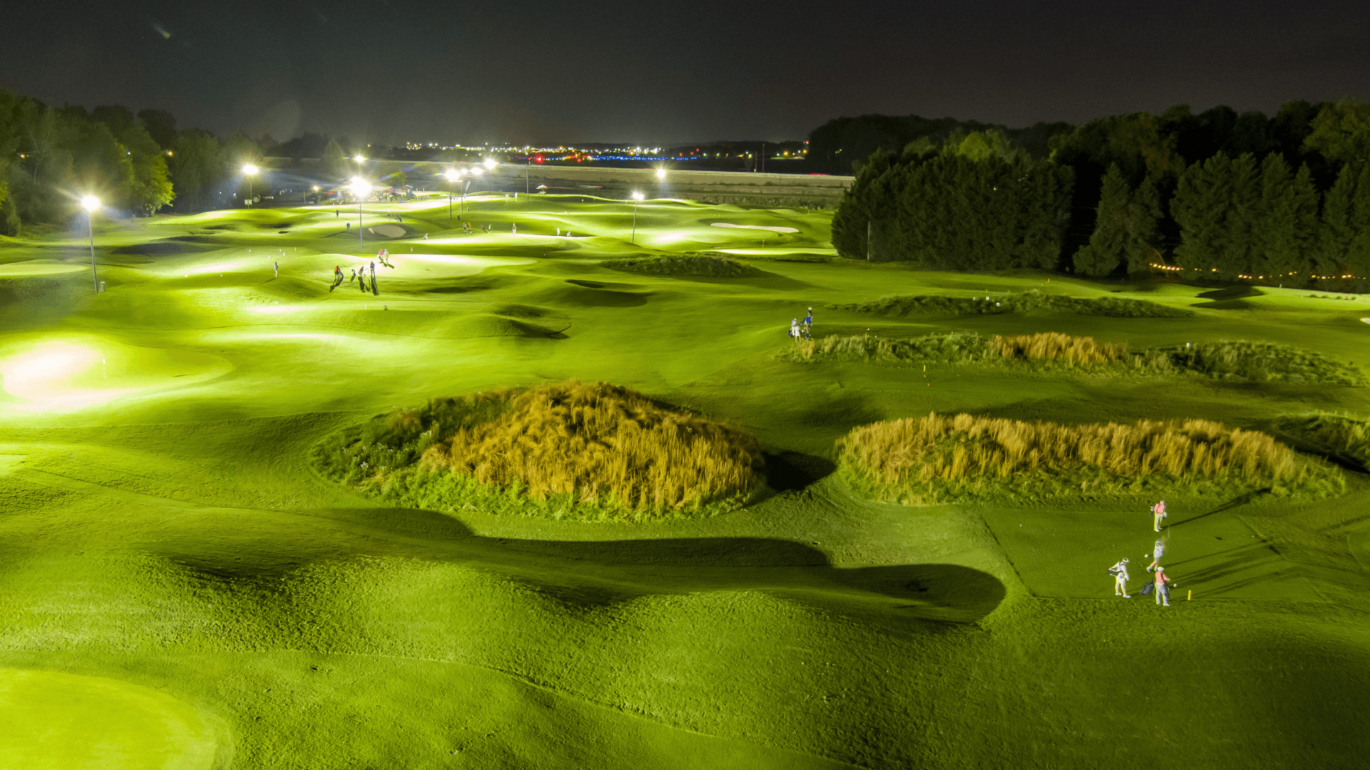 3's Golf & Grubhouse slide 3 of 3